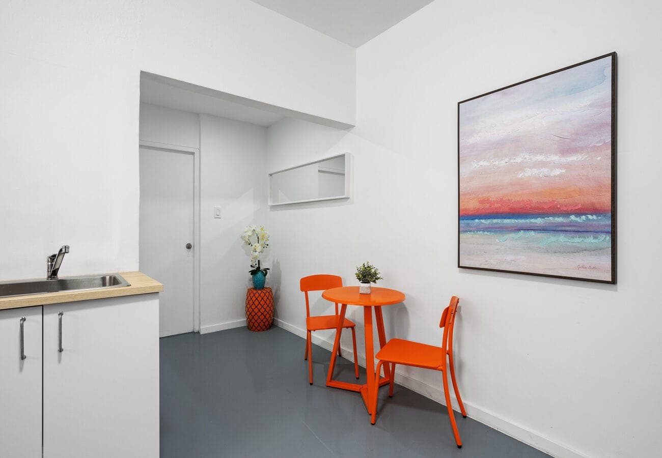 Bistro dining nook for two