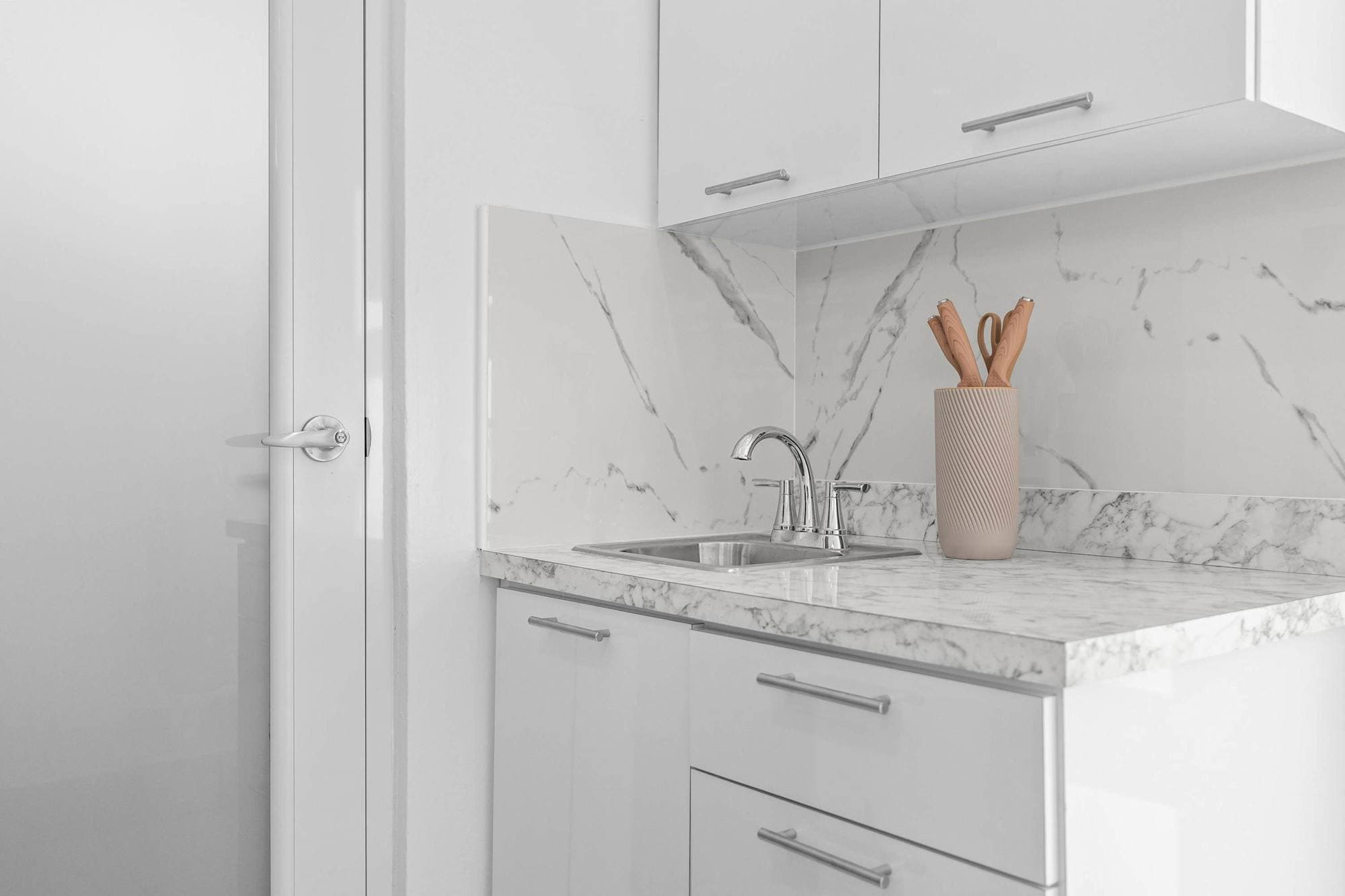 Fully equipped designer kitchenette