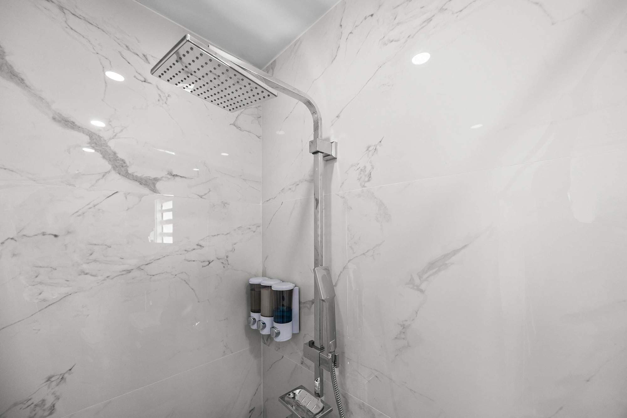 Rainfall shower head