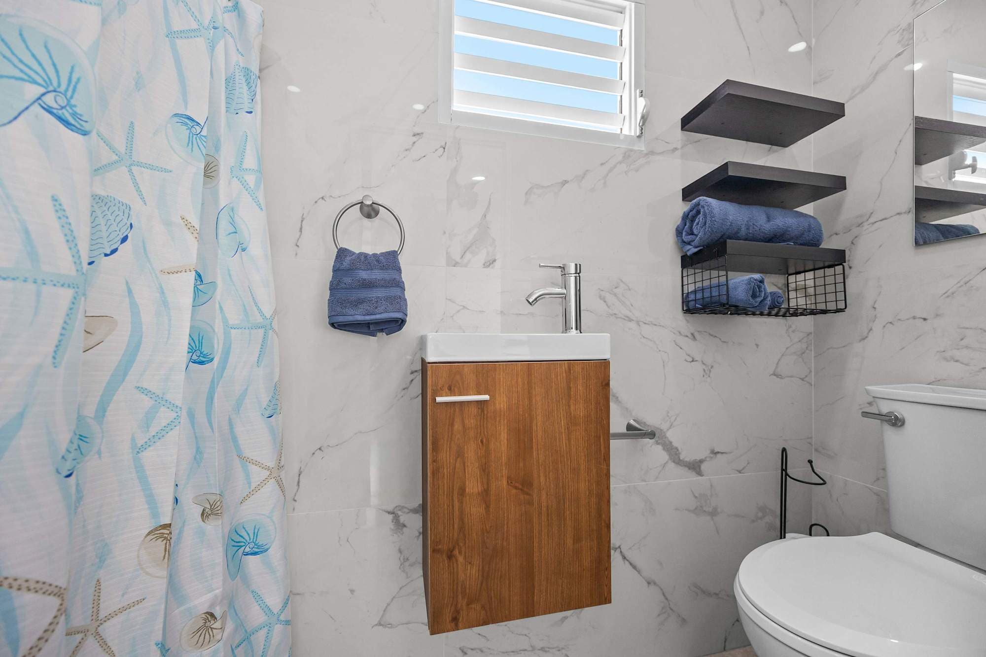 Sparkling clean modern bathroom