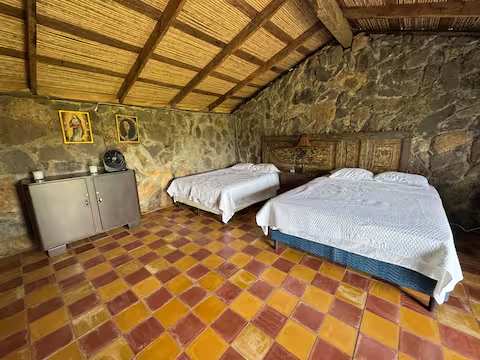 Cabaña de piedra volcánica | Para 8 | Carrizal · foto 31