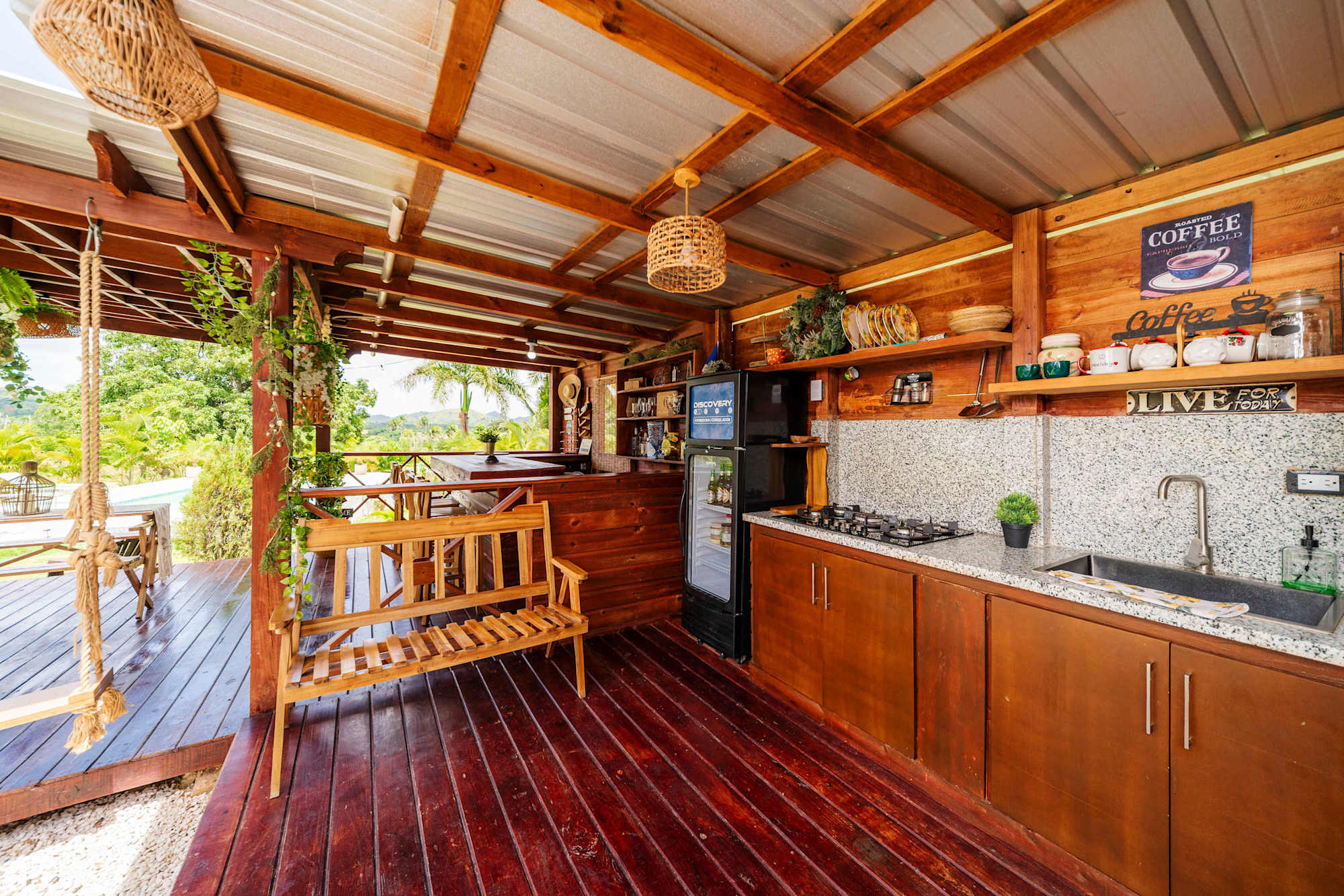 Higüey, vista a la montaña | 1 hab. (3 camas) | Piscina y A/C · foto 12