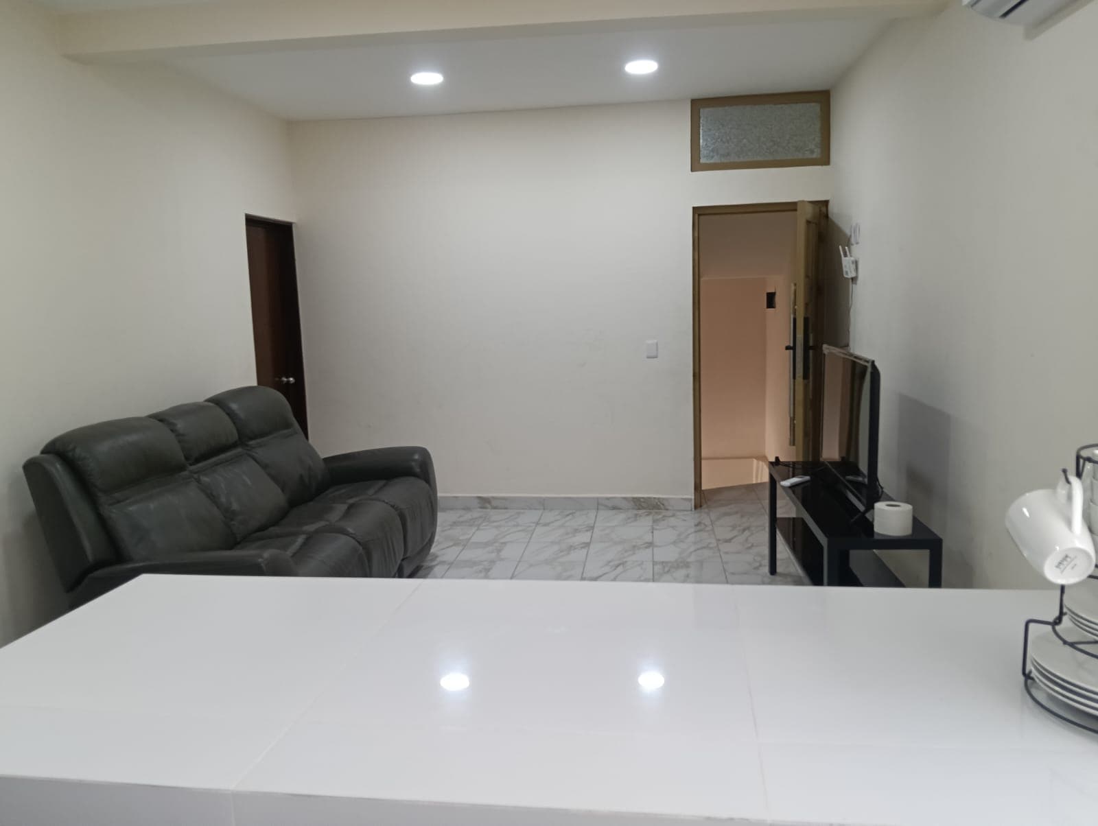 Vista al jardín | Trampolín | Estacionamiento gratis · foto 16