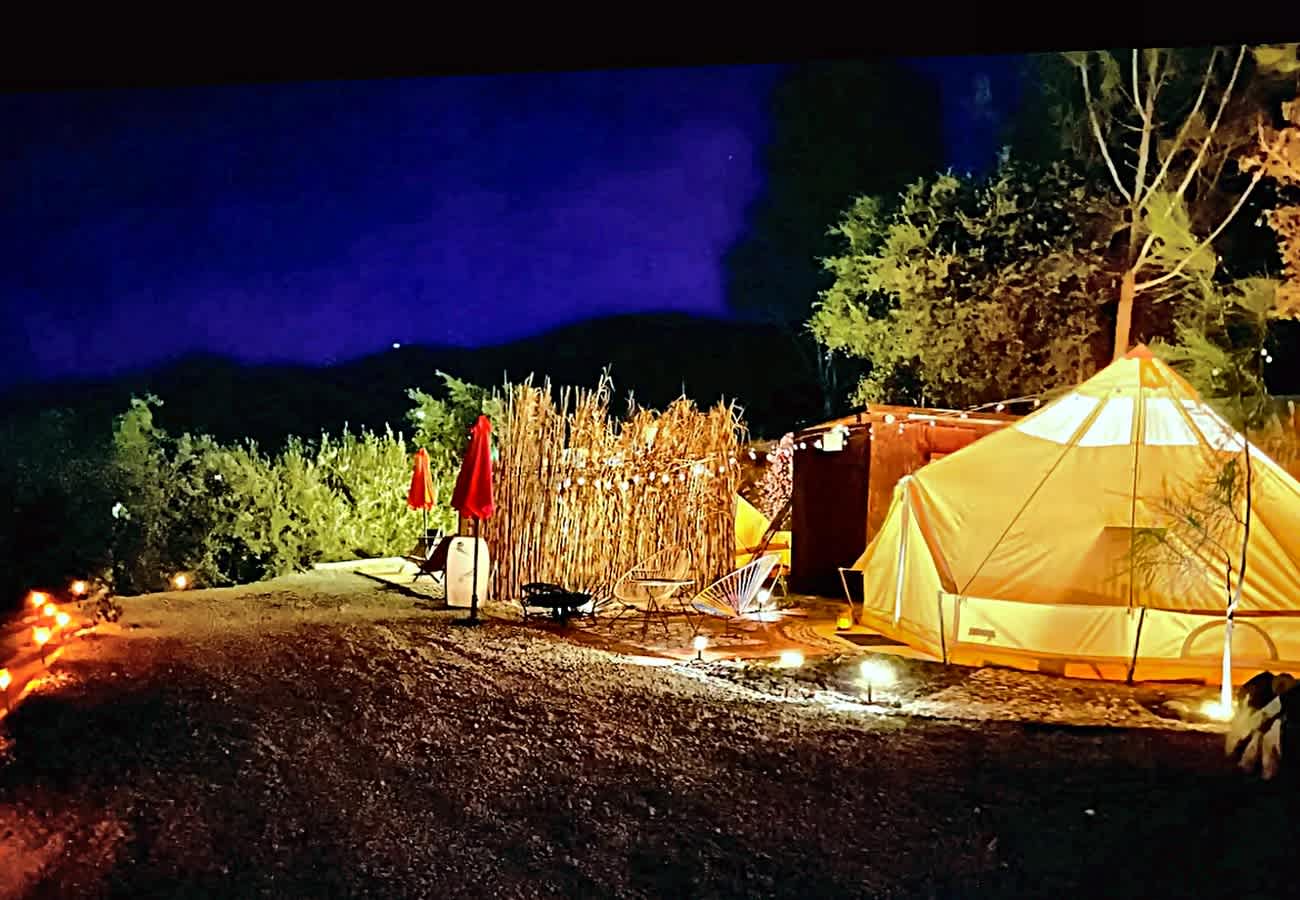 Jacuzzi privado | Vista a la montaña | Ruta del Vino
