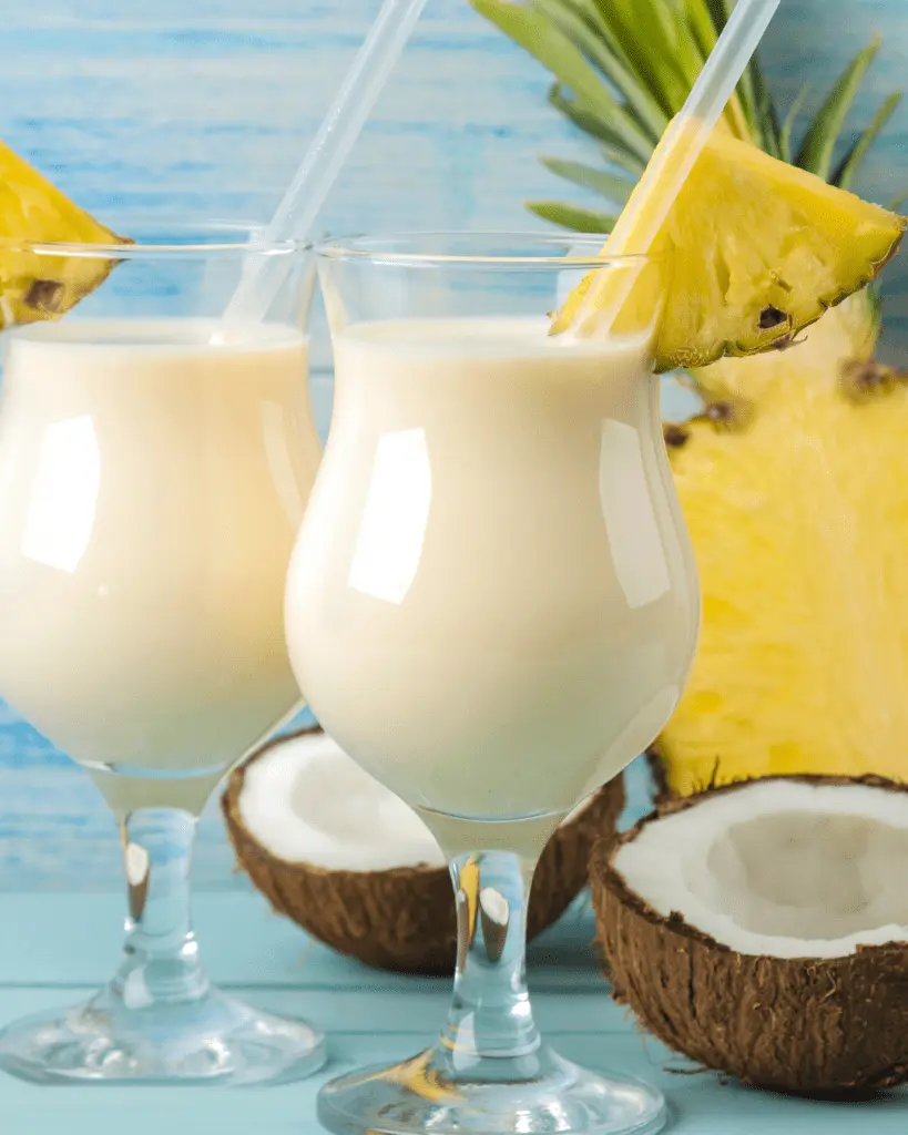 Cómo preparar la piña colada perfecta en 5 sencillos pasos
