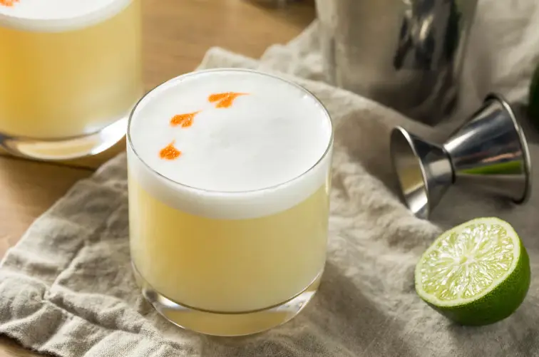 Trago imperdible: el famoso Pisco Sour es el favorito del público.