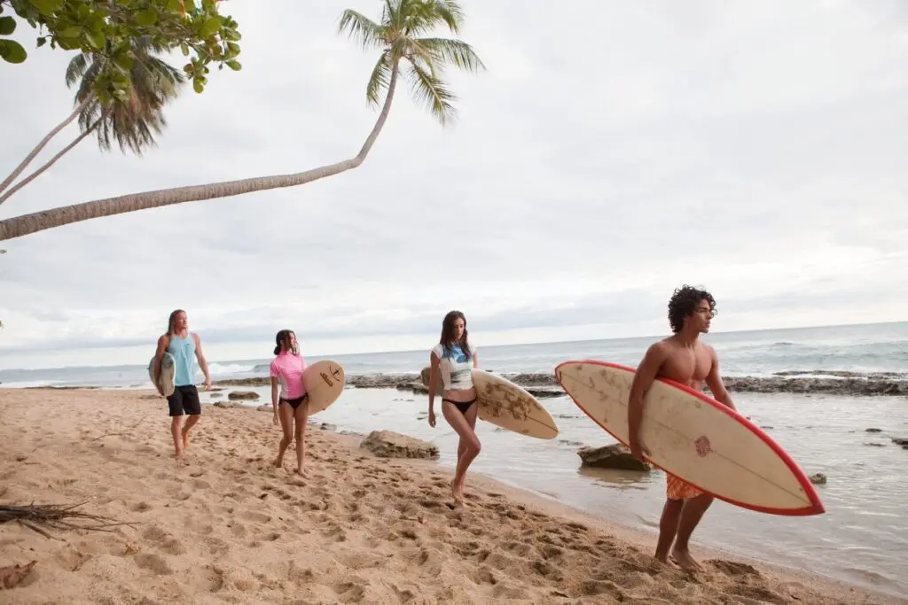 ¿Cuál es la mejor playa con olas en Puerto Rico?